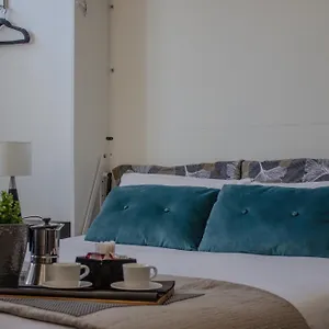 https://sleepnjoy-pavia.it-lombardy.com